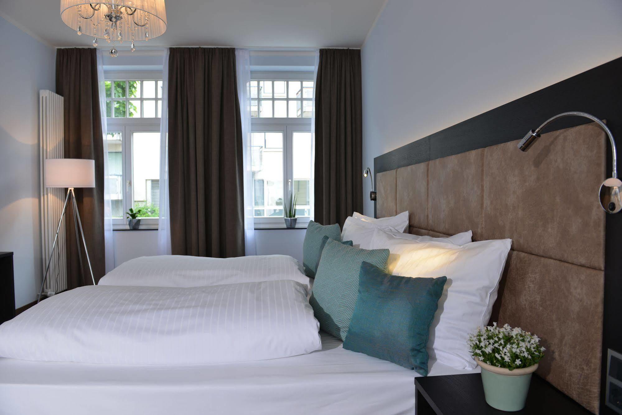 Hotel Uhu Superior Köln